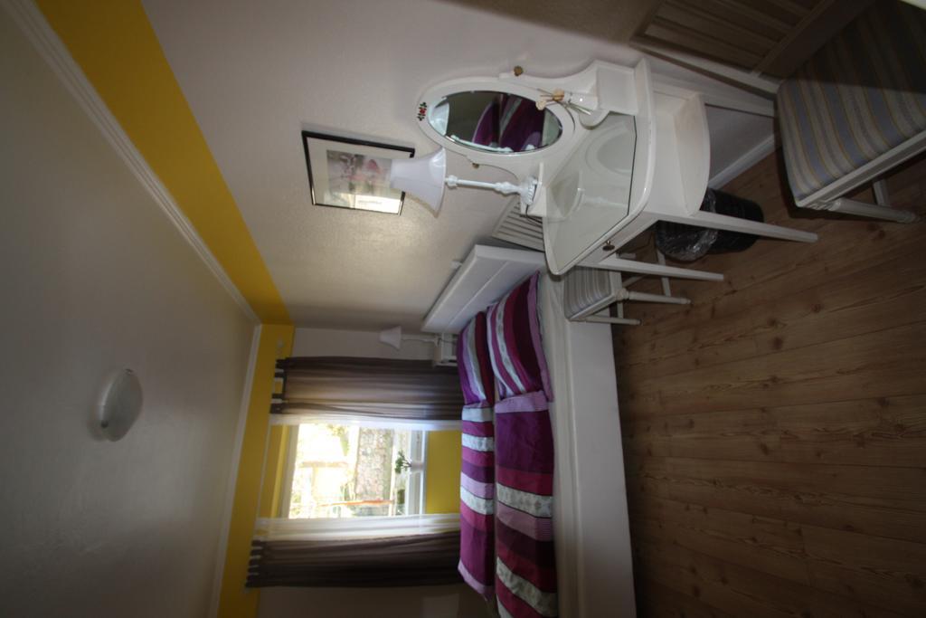Armarova Ihre Ferienpension Куксхафен Экстерьер фото