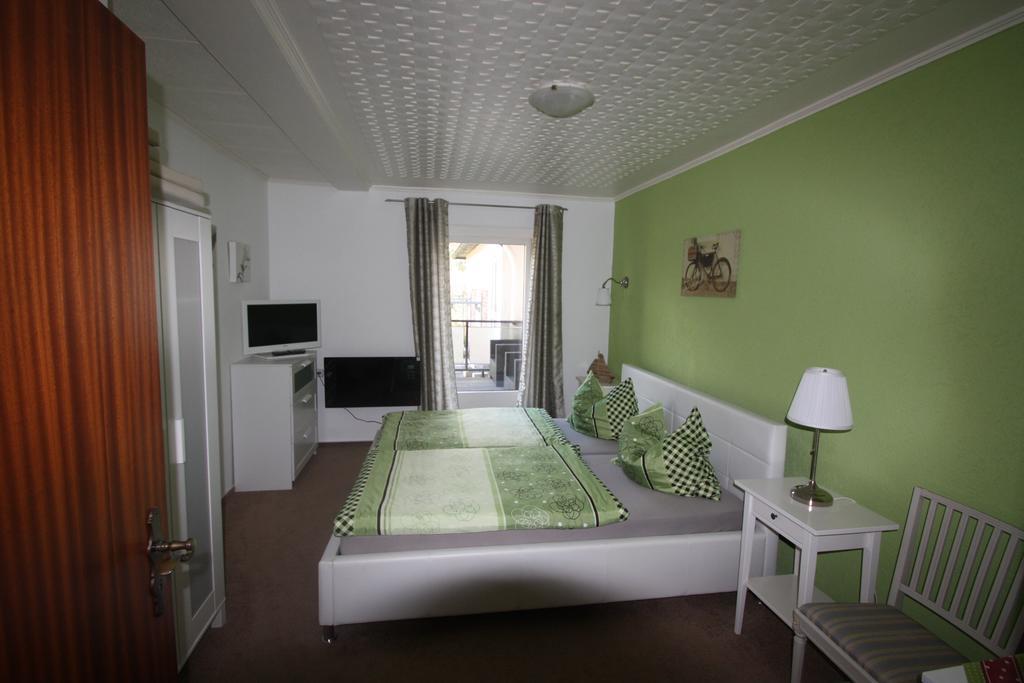 Armarova Ihre Ferienpension Куксхафен Экстерьер фото