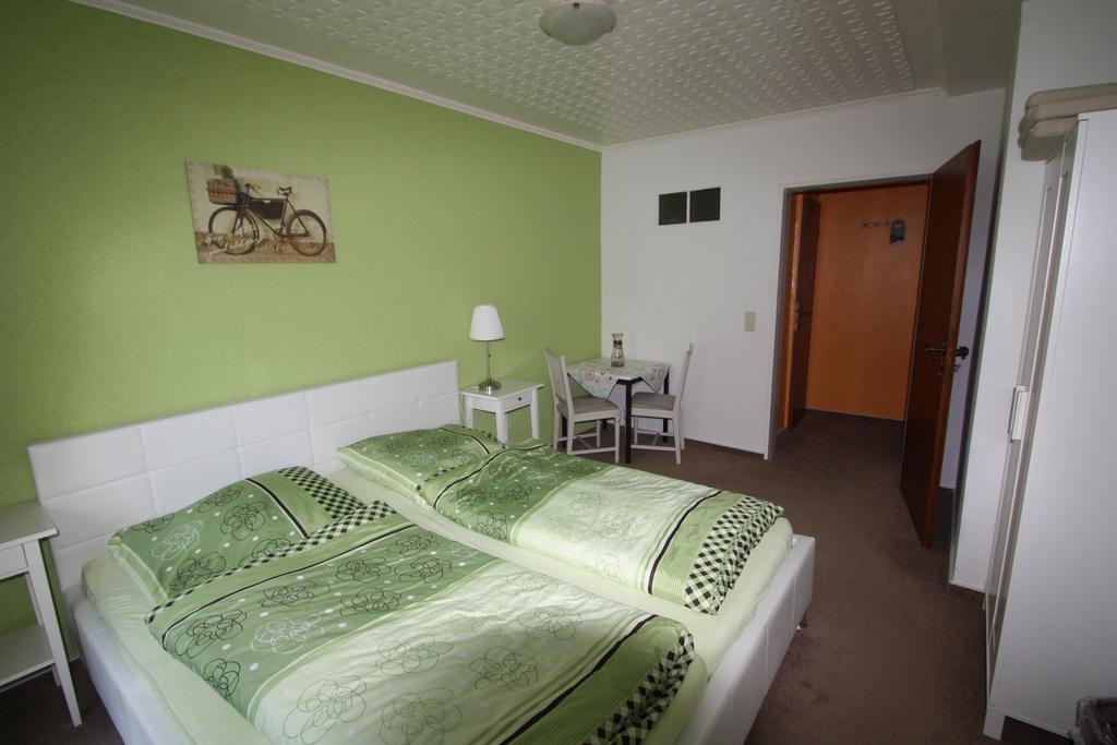 Armarova Ihre Ferienpension Куксхафен Экстерьер фото